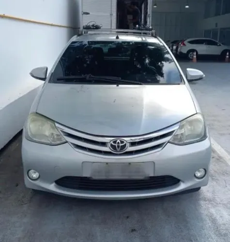 Toyota Etios Cross 1.5 Flex 16V 5P Mec. 2015