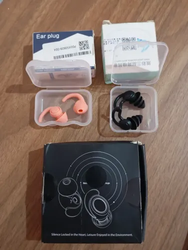 Kit 3 protetores auriculares de silicone reutilizáveis com cancelamento ruídos até 45 db.