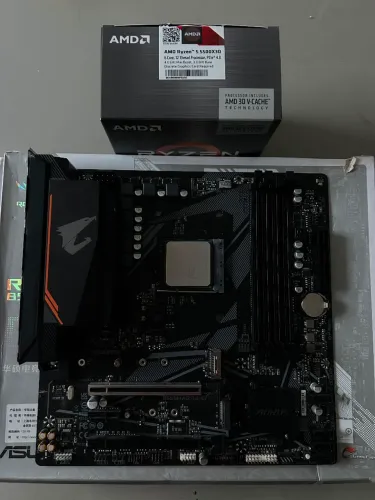 KIT AMD RYZEN 5 5500X3D + B550M AORUS ELITE