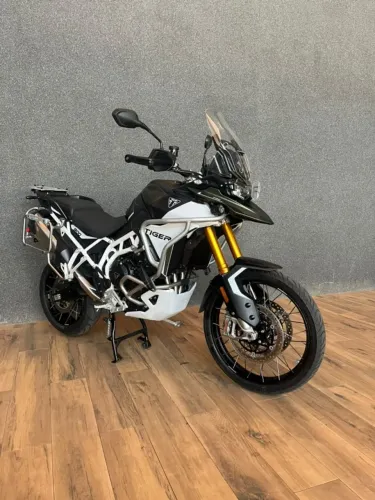 TRIUMPH TIGER 900 RALLY PRO