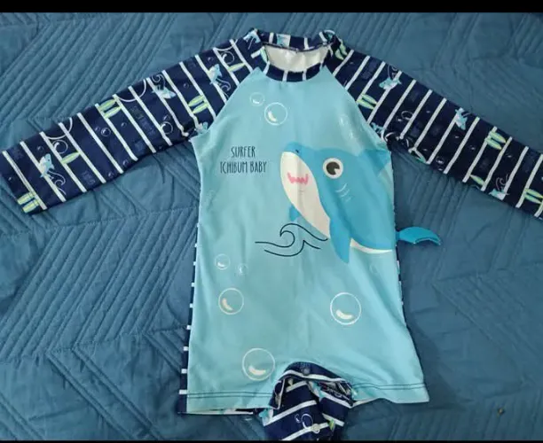 Roupa de banho bebê