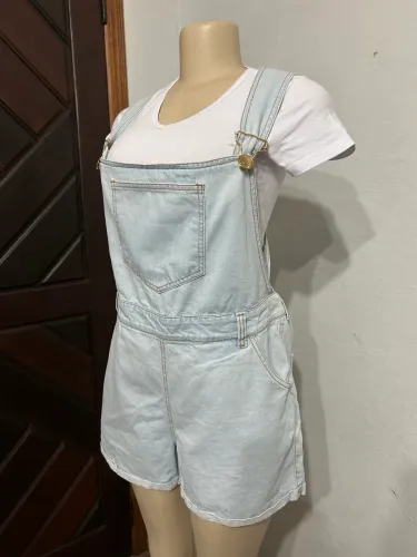 Jardineira jeans Tri Cats feminina - tamanho 42