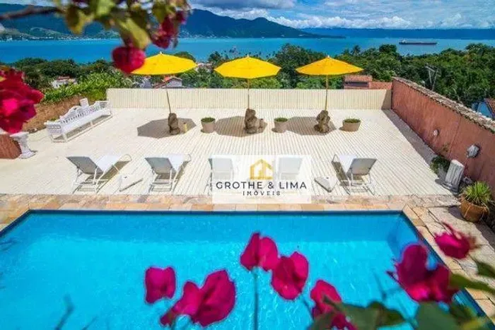Pousada com 10 dormitórios à venda, 2000 m² por R$ 9.500.000,00 - Centro - Ilhabela/SP
