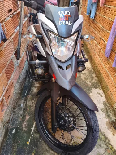 XRE 190 2018 em dias