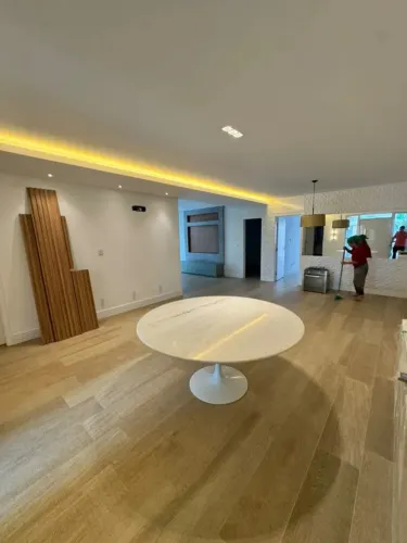 Casa 3 Quartos 2 Suítes 184 m² Cond. Thales de Mileto - Flores