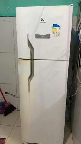 Vendo geladeira 