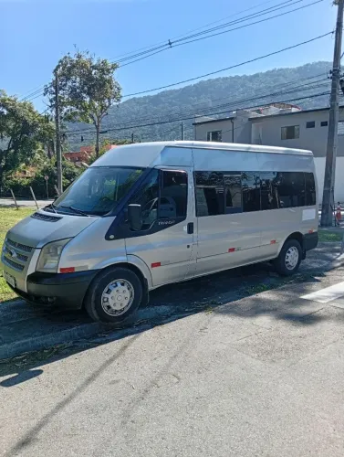 Ford Transit Furgão 2.2 Tdci Longa Diesel 2013