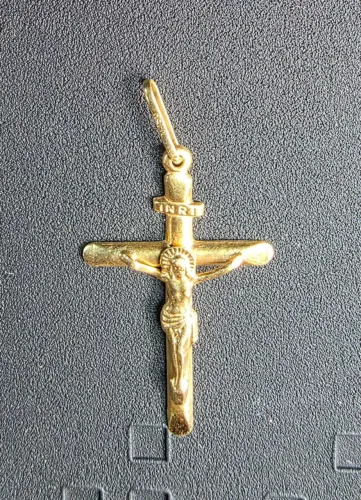 Pingente ouro 18k crucifixo