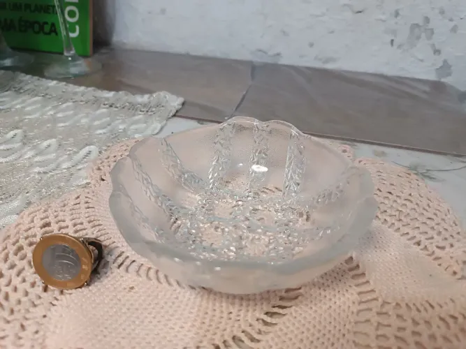 Pote de sobremesa antigo