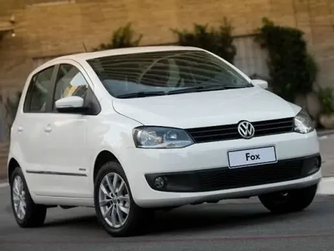 Volkswagen Fox 1.0 MI Total Flex 8V 3P 2014