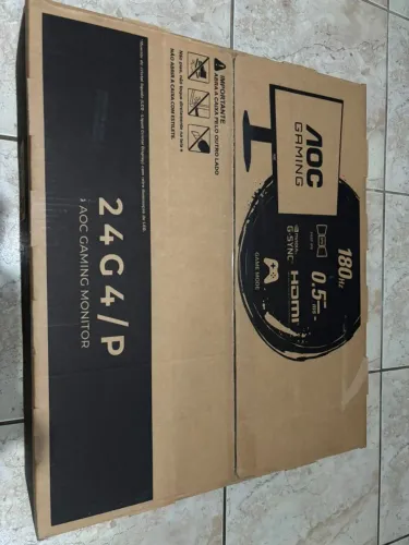 Monitor Gamer AOC 24 Full HD, 180Hz, 0.5ms, IPS NOVO LACRADO