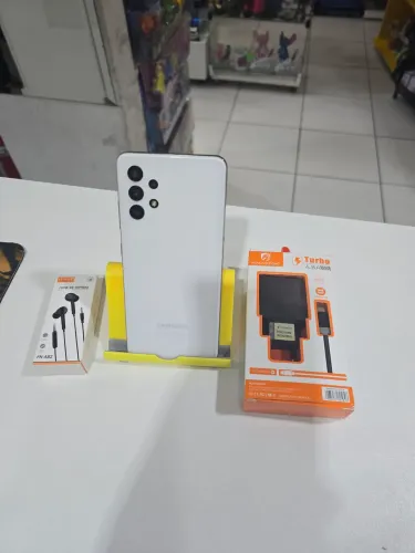SAMSUNG A32 128GB 4 RAM