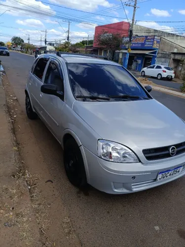 Chevrolet Corsa Hatchback 1.0 MPFI 8V 71cv 5P 2003