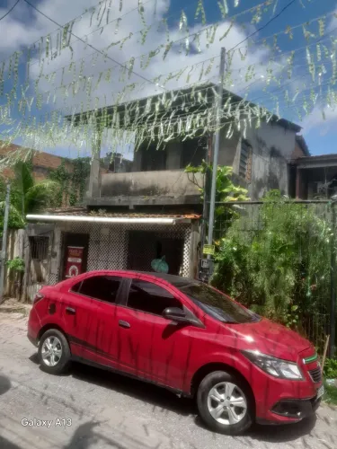 Vendo essa casa com 2 pavimentos na passagem Marinho no coração do Bairro da