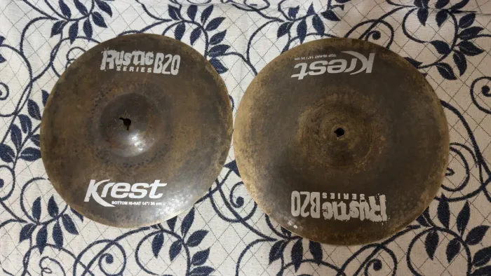 O Prato Hi-Hat 14" Krest Rustic Series 