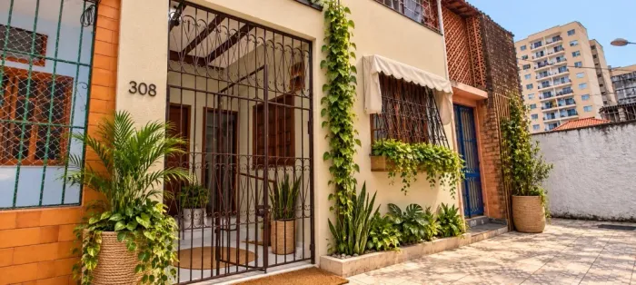 Casa de Vila Quarto e Sala Reformada no ANDARAI .