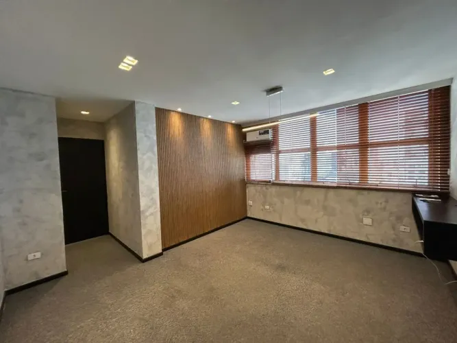 Escritório para aluguel tem 144 metros quadrados com 7 quartos em Cerqueira César - São Pa