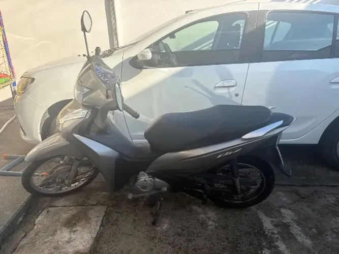 Vende-se BIZ 2024