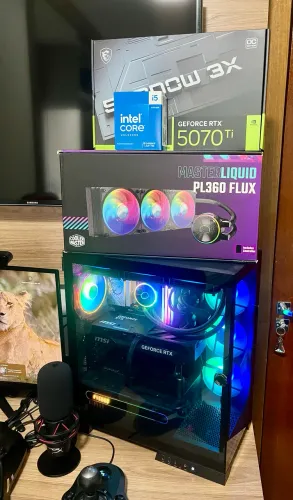 Computador Gamer RTX 5070 TI Shadow I5 14600KF 2TB WD Black 7300MBPS 32 GB