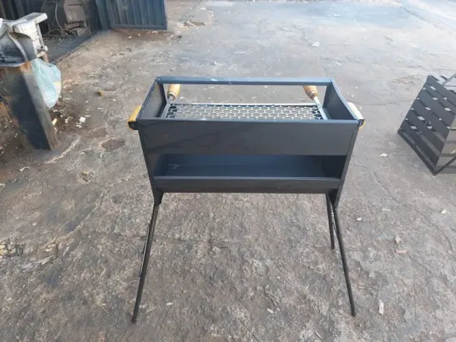 Churrasqueira 50x30 Tamanho Família