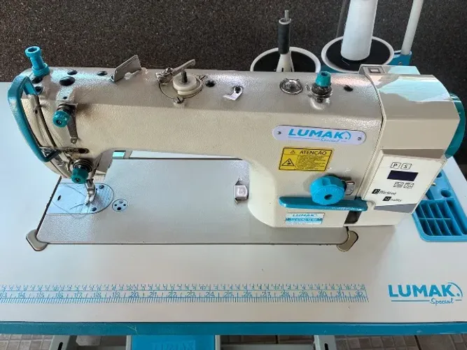 Máquina industral eletrônica reta Lumak LU-8700D-TZ-ES