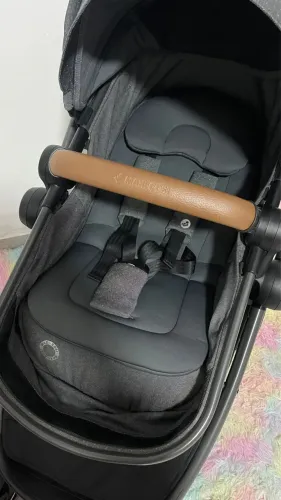 Carrinho de bebê Maxi Cosi Anna IMPECÁVEL JÁ HIGIENIZADO