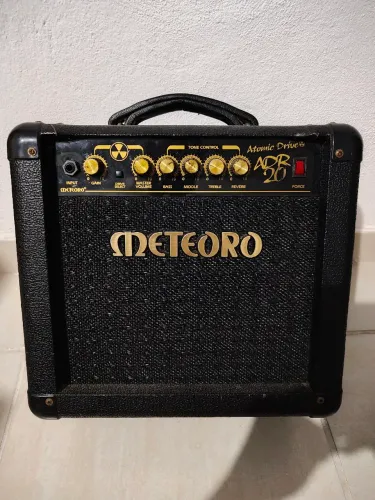 Caixa acústica Meteora ADR 20 (Cubo)