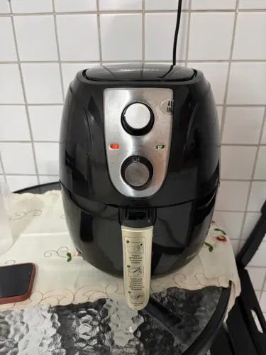Air Fryer Mondial ( usado )
