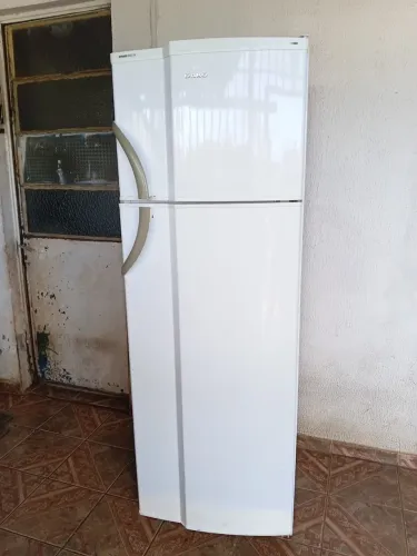 Geladeira Dako 