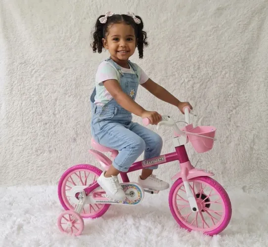 BICICLETA INFANTIL- ARO12 -FLOWER - Nova! Apenas 250,00 - Pra sair hoje - Entrega Grátis