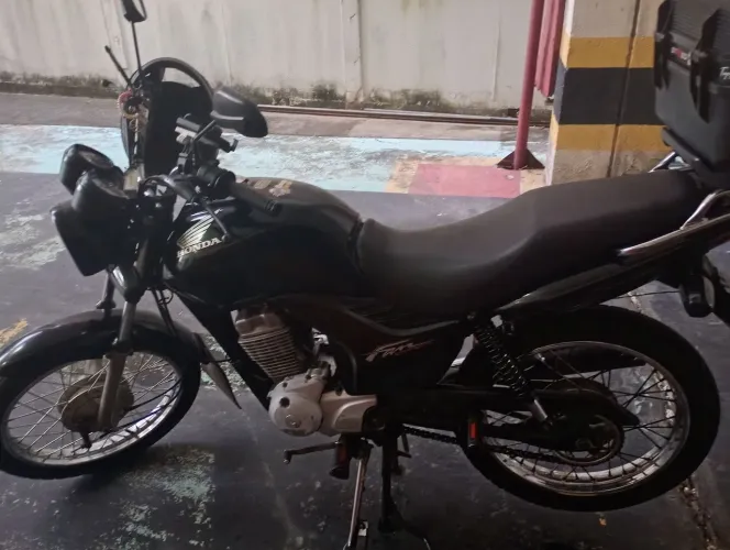 VENDO ESSA FÃ 125 2013