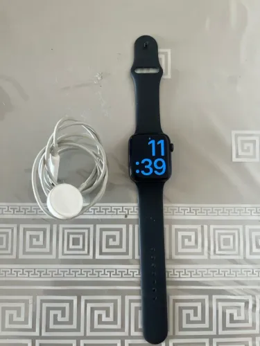Apple Watch SE 2 44mm