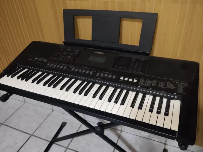 Teclado Yamaha Psr E463