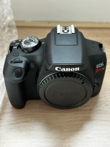 Canon EOS Rebel T7 Impecável + Lente 18-55mm + Caixa Completa | Estado de Nova