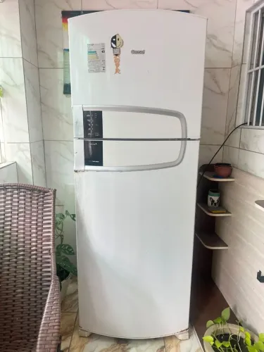 Vende-se geladeira duplex Consul valor 800