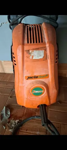 Lavadora de Alta Pressão JactoClean J6200 - Potente e em Bom Estado