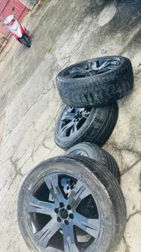 Vendo jogo de rodas completo aro 20