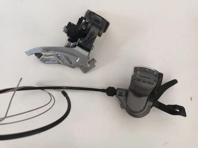 Câmbio Dianteiro e Passador Shimano Alivio