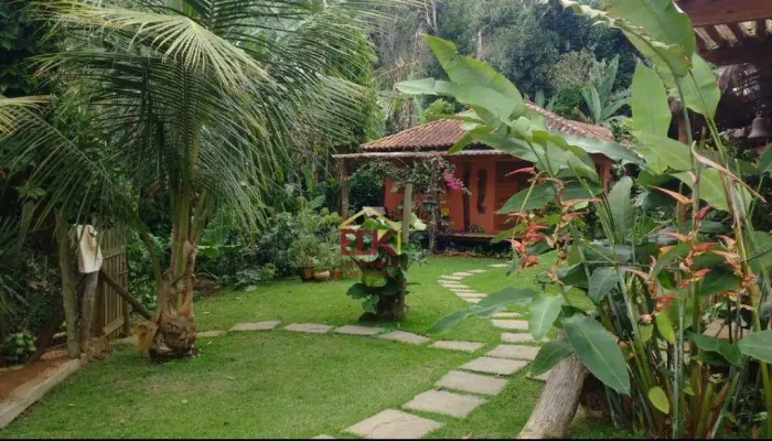 Casa com chalés pé na areia à venda, 450 m² por R$ 7.500.000 - Praia do Flamenguinho, Saco