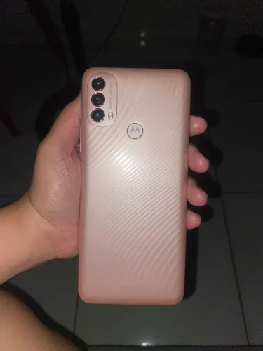 Celular Moto e40