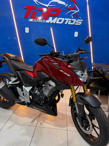 NOVA TWISTER 300f 2027 0km ?