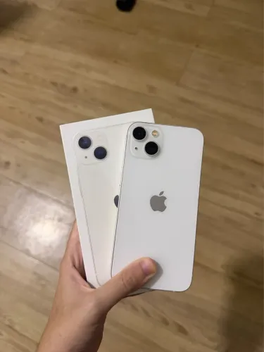 iPhone 13