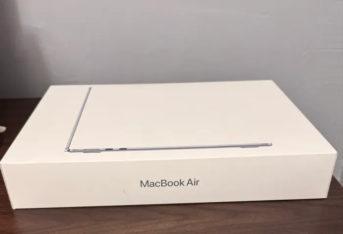 MacBook Air M4 16/256 GB
