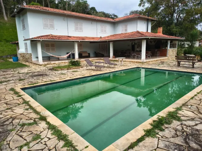 GRANJA 22000m2 VIVENDAS DAS FONTES CASA 03 QUARTOS 1 SUITE ÁREA GOURMET COMPLETA PISCINA