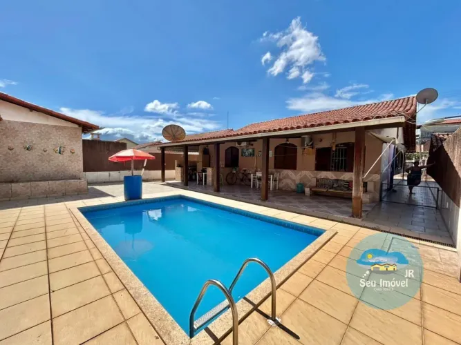 EXCELENTE CASA LINEAR NO BAIRRO COQUEIRAL