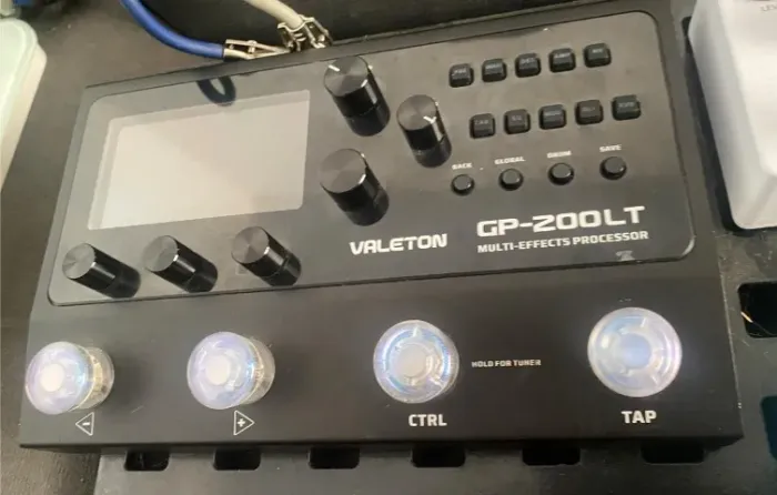 Valeton GP200 LT - Super Nova