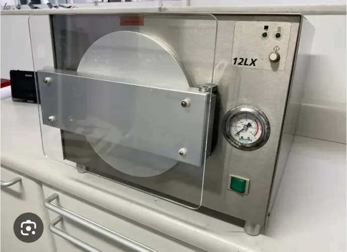 Quero vender autoclave dabi inox 12 litros
