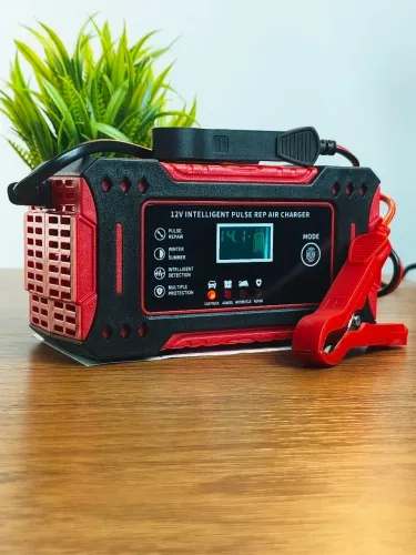 Carregador de Bateria Inteligente 12V - Automático, Digital e Seguro!