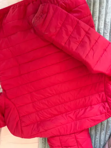 JAQUETA PUFFER VERMELHA