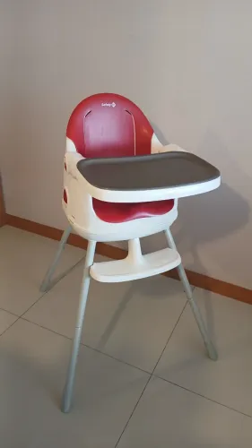 Cadeirinha de alimentação JELLY SAFETY 1ST, vermelha